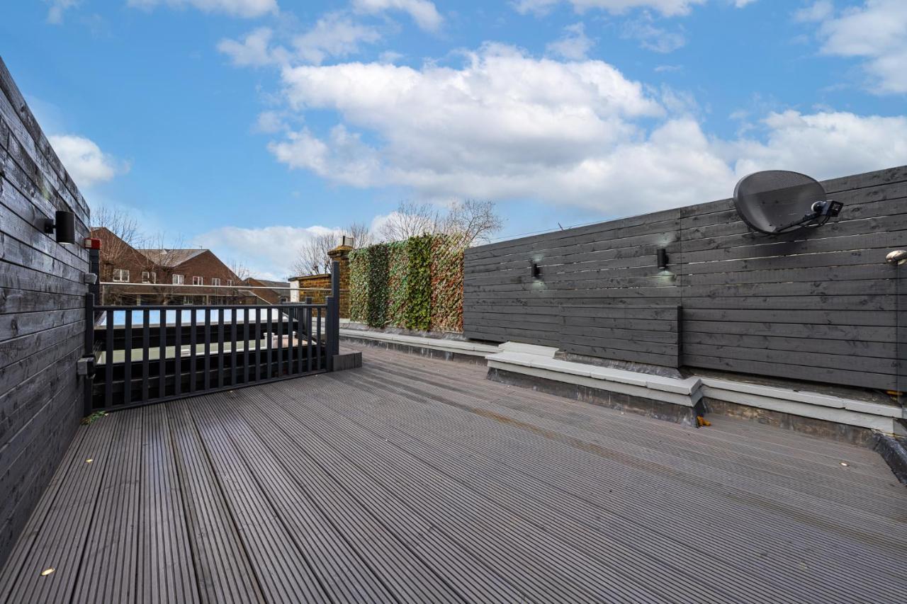Brand New London Luxury House - Sleeps 8 Villa Eksteriør billede