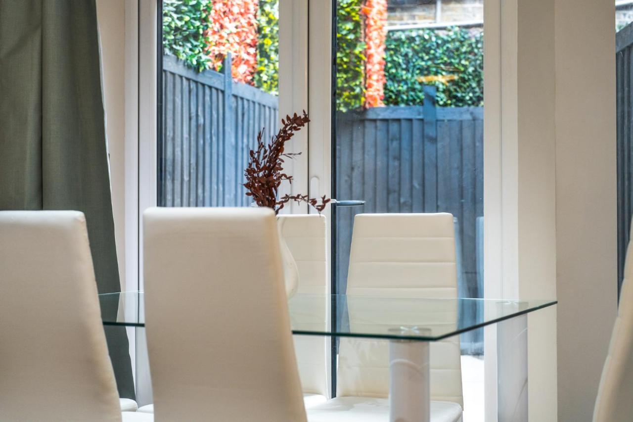 Brand New London Luxury House - Sleeps 8 Villa Eksteriør billede